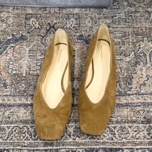 Reformation Prudence Ballet Flat - size 8 Bog Suede